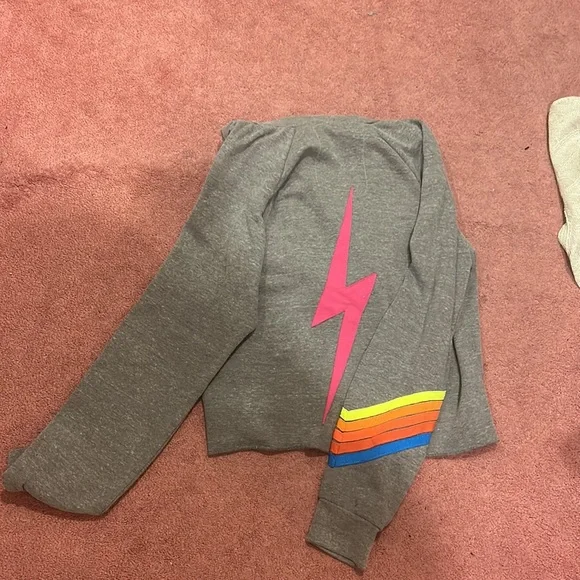 Cropped sweatshirt - Picture 2 of 2